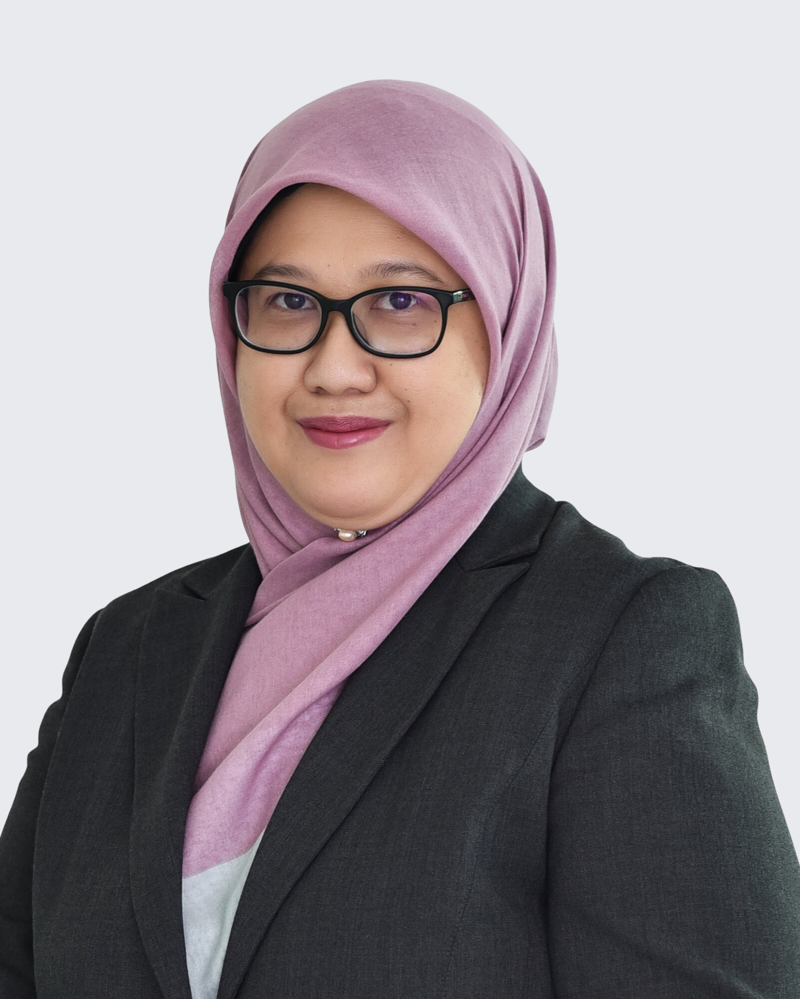  Associate Prof. Dr. Laila Suriya Ahmad Apandi